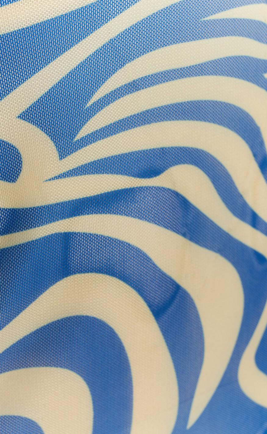 Love & Divine Bluse - Love660-1 - Bright Blue Graphic
