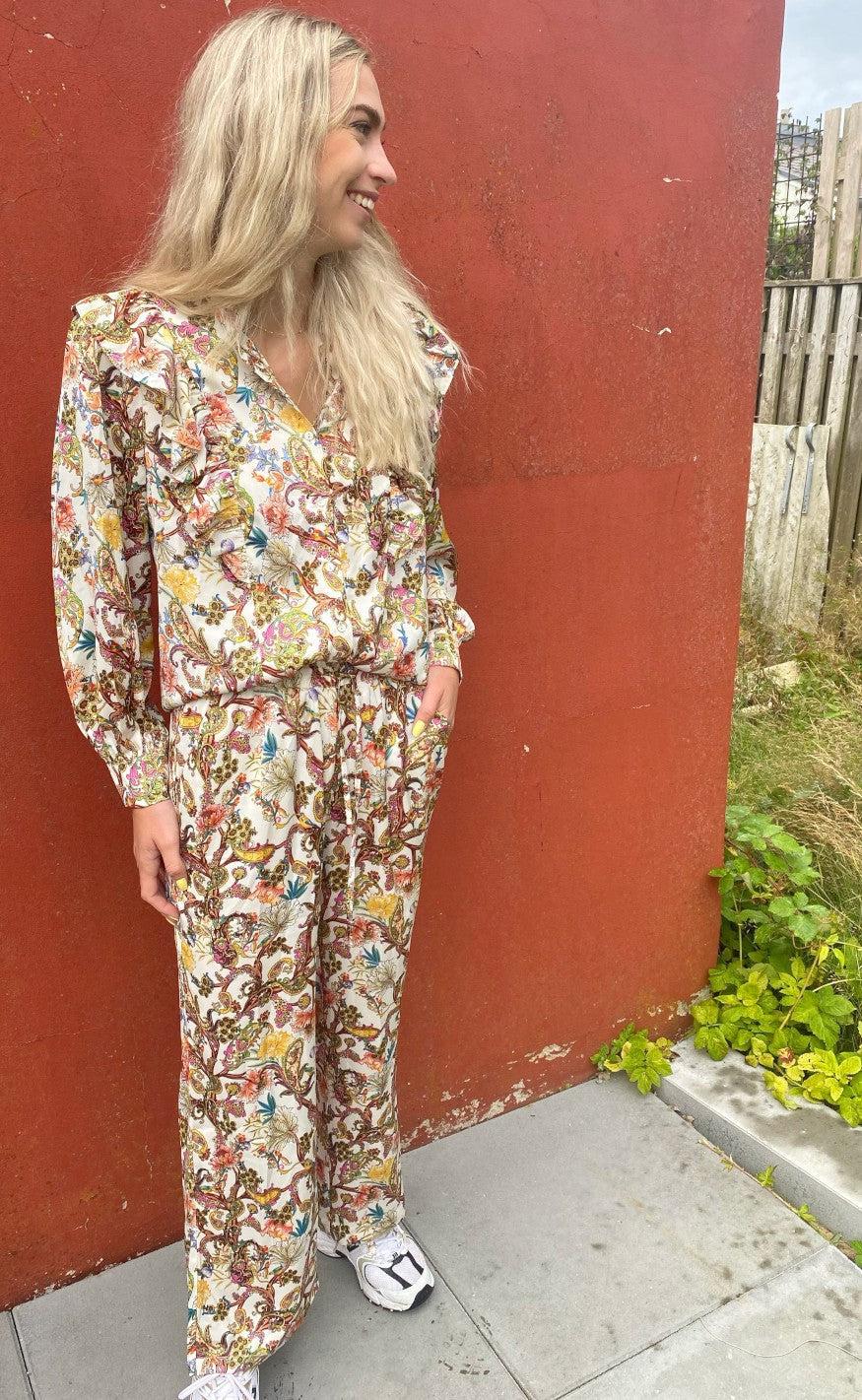 Love & Divine Bluse - Love700 - Multi Print