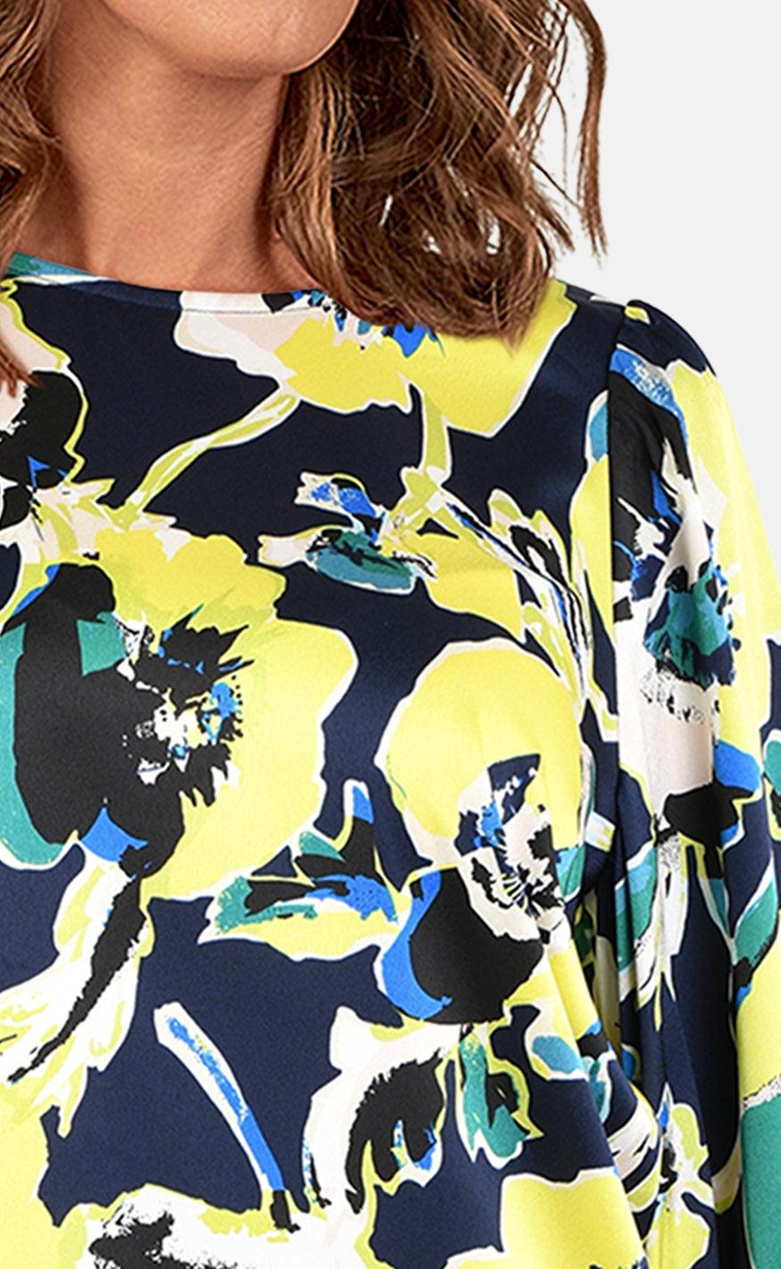 Love & Divine Bluse - Love738-11 - Lime Flower