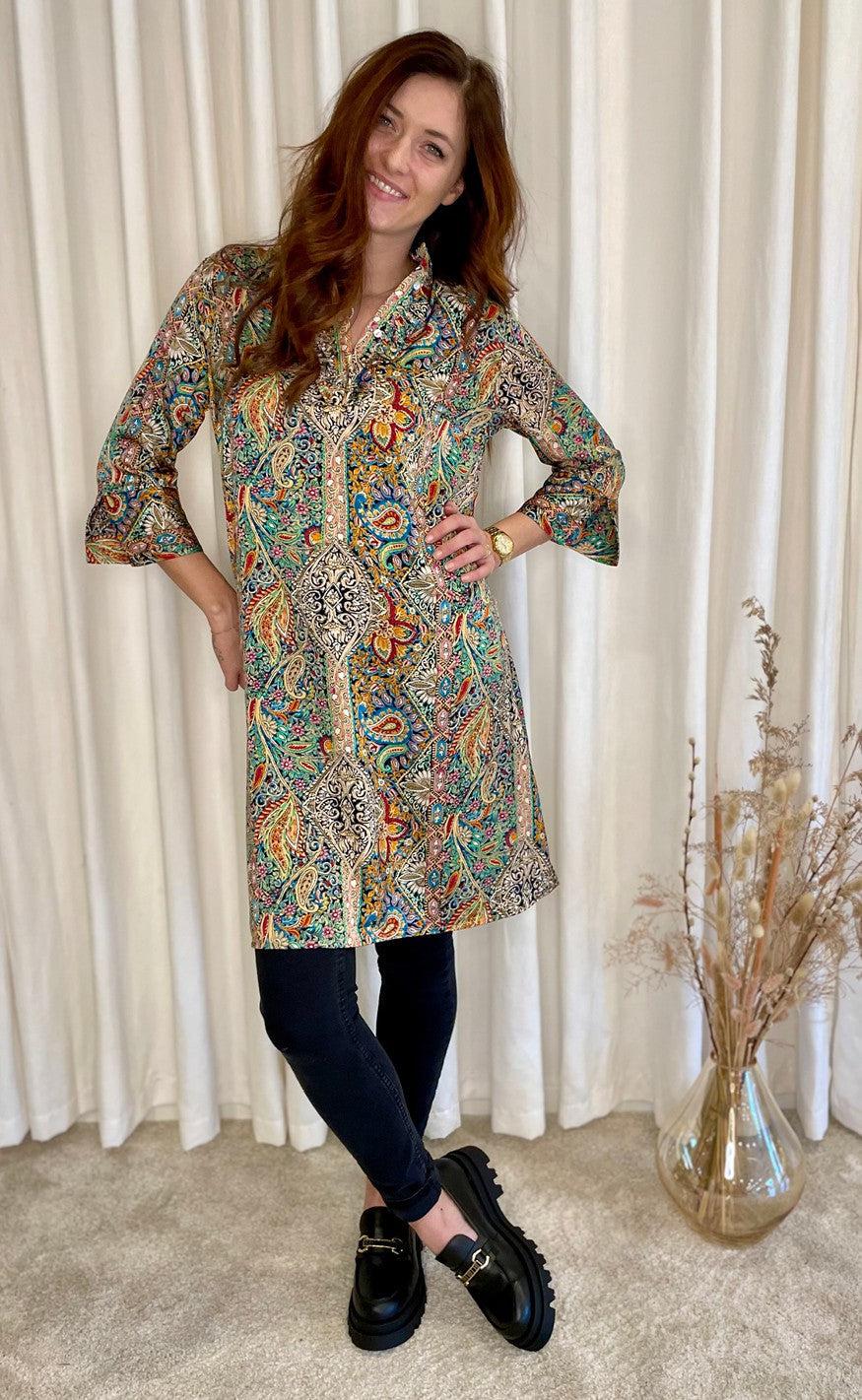 Love & Divine Kjole - Love622-6 - Paisley