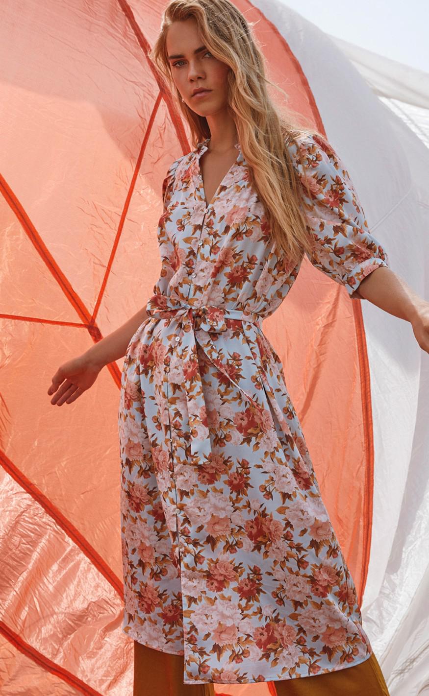Love & Divine Kjole - Love627-1 - L. Blue/Flower