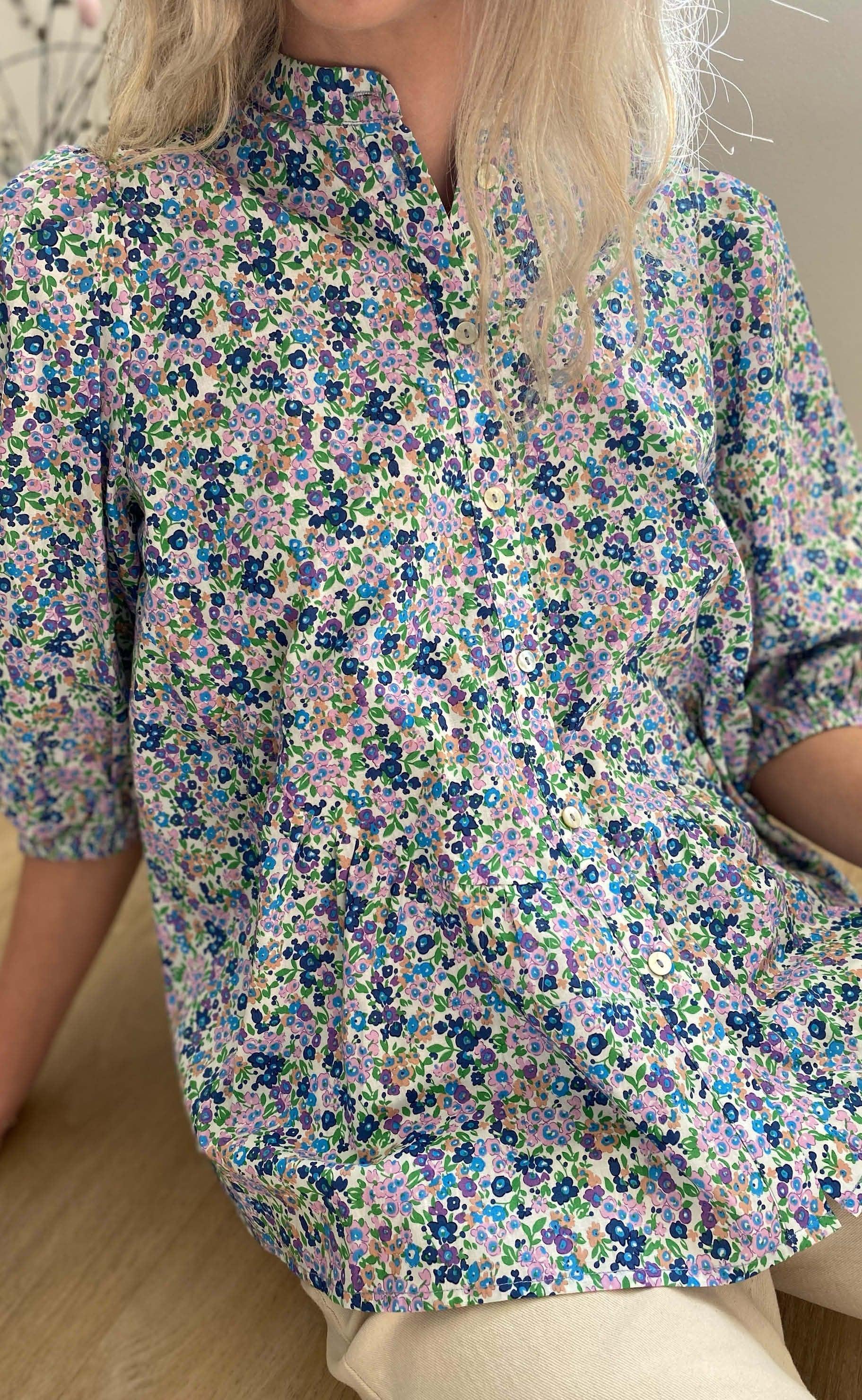 Love & Divine Skjorte - Love621-1 - Multi Flower
