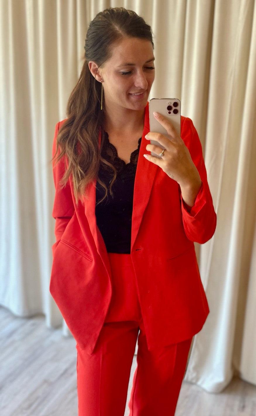 Neo Noir Blazer - Avery Woven - Red