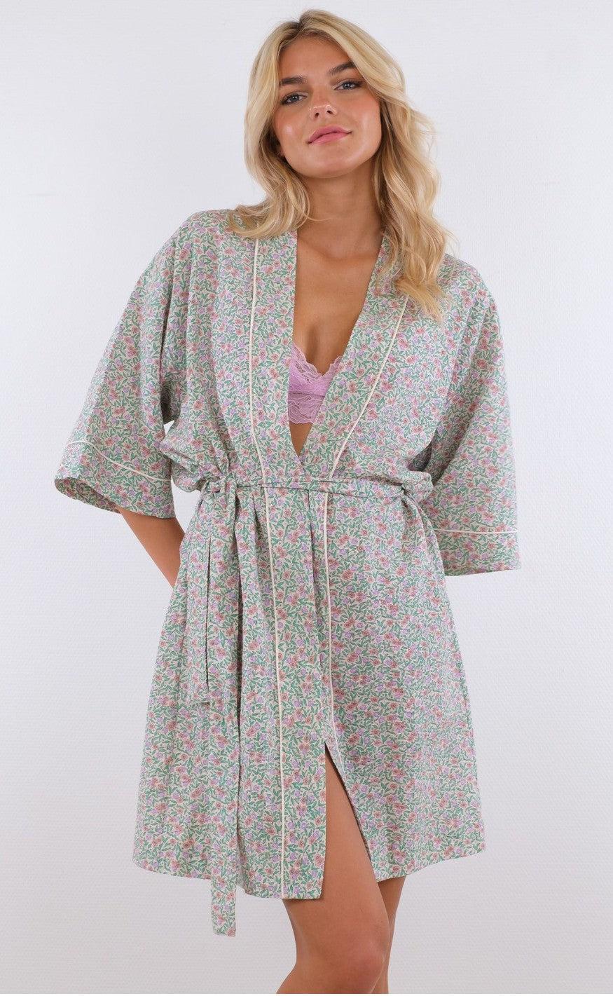Neo Noir Kimono - Somora Floral - Light Green