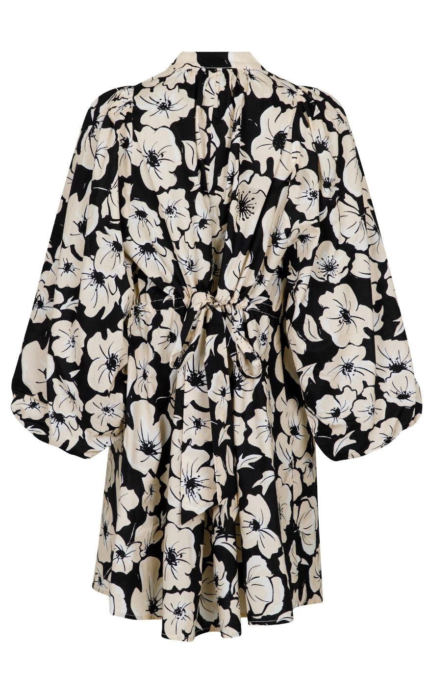 Neo Noir Kjole - Reba Arty Flower - Black