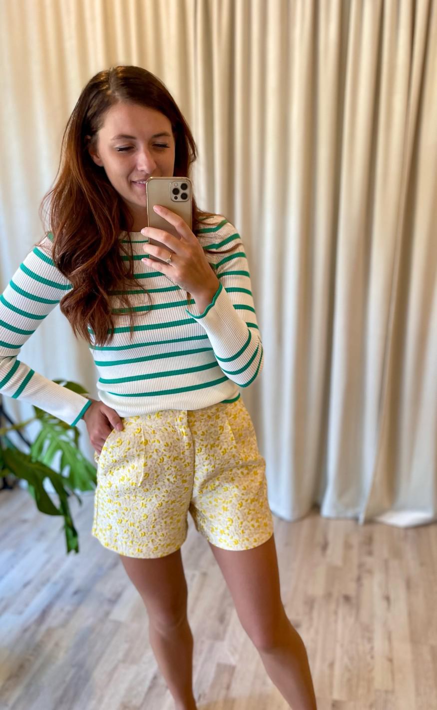 Neo Noir Shorts - Nancy - Yellow