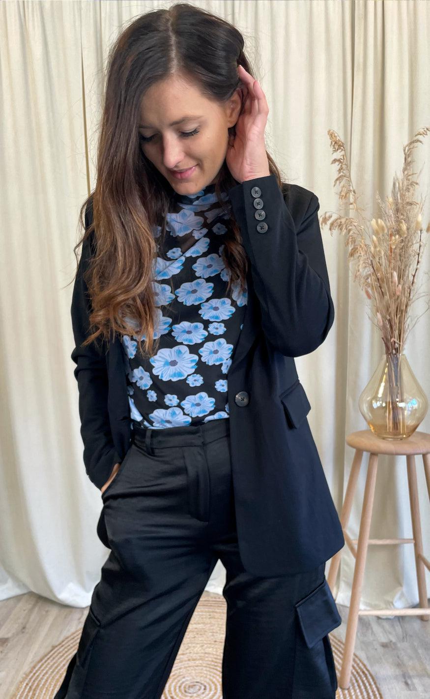 Noella Bluse - Eya Mesh - Black/Blue Flower