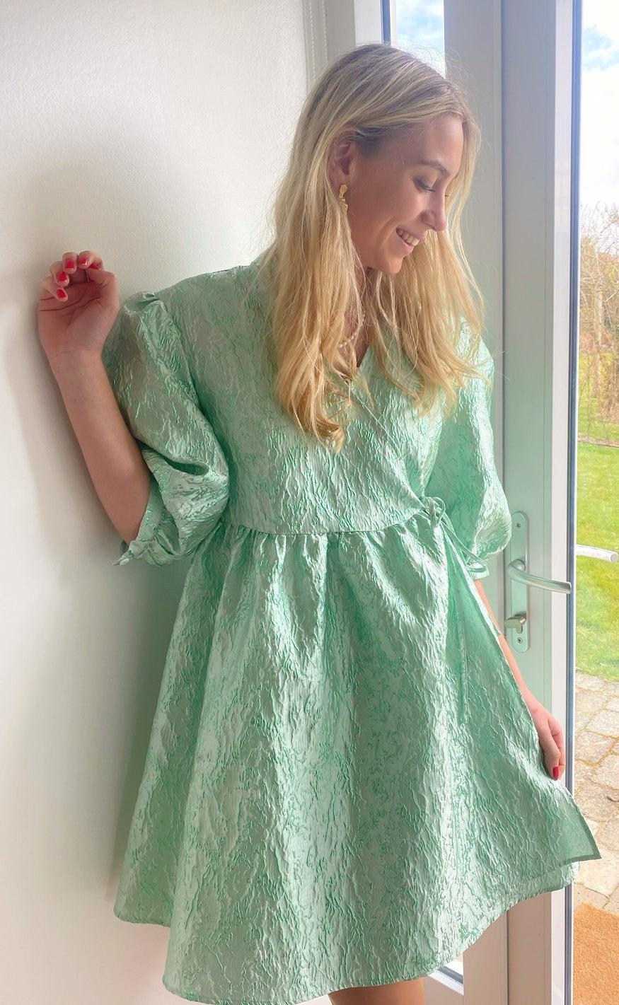 Noella Kjole - Aida - Pastel Green