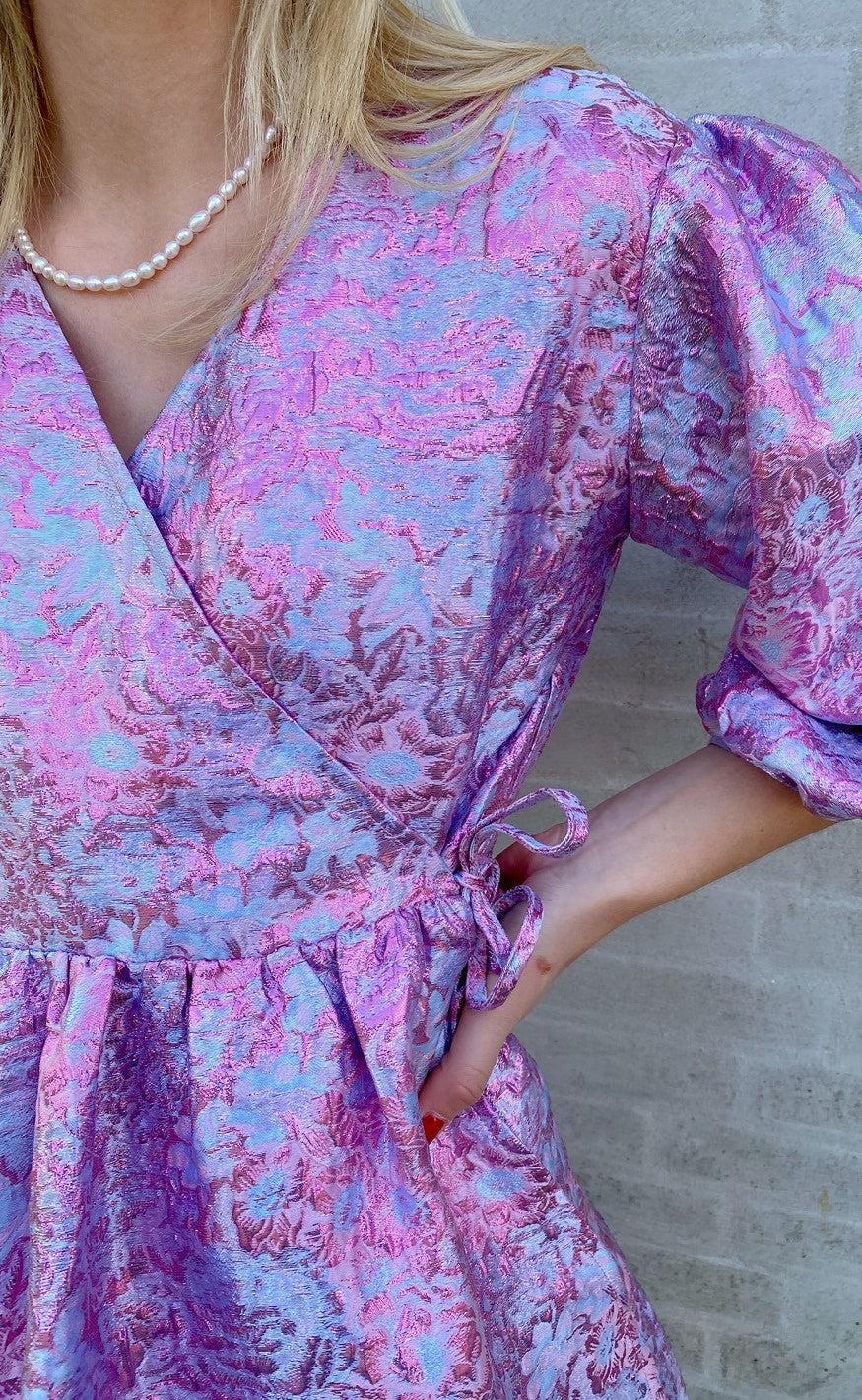 Noella Kjole - Aya Jacquard - Lilac Jacquard