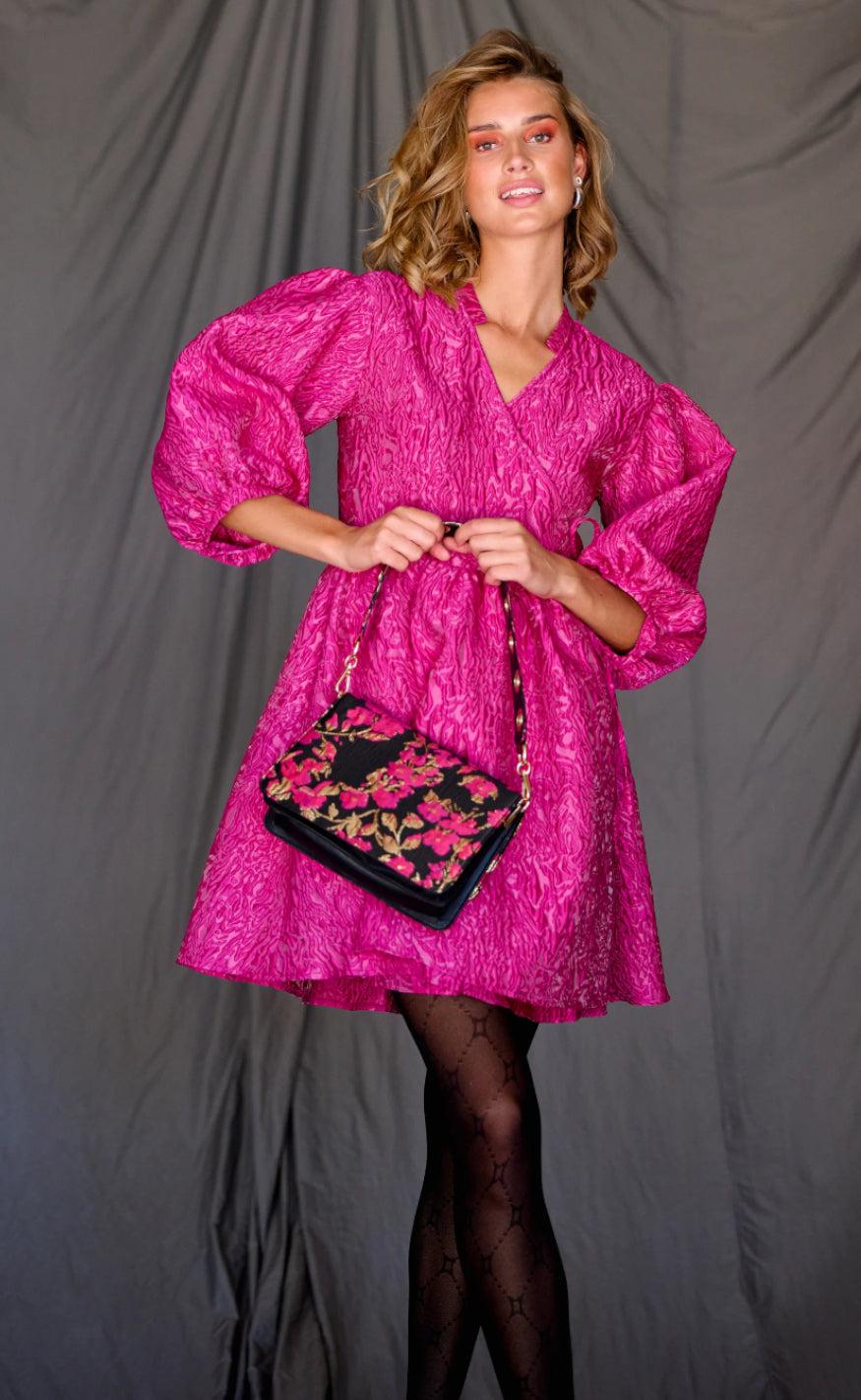 Noella Kjole - Aya Wrap - Fuchsia