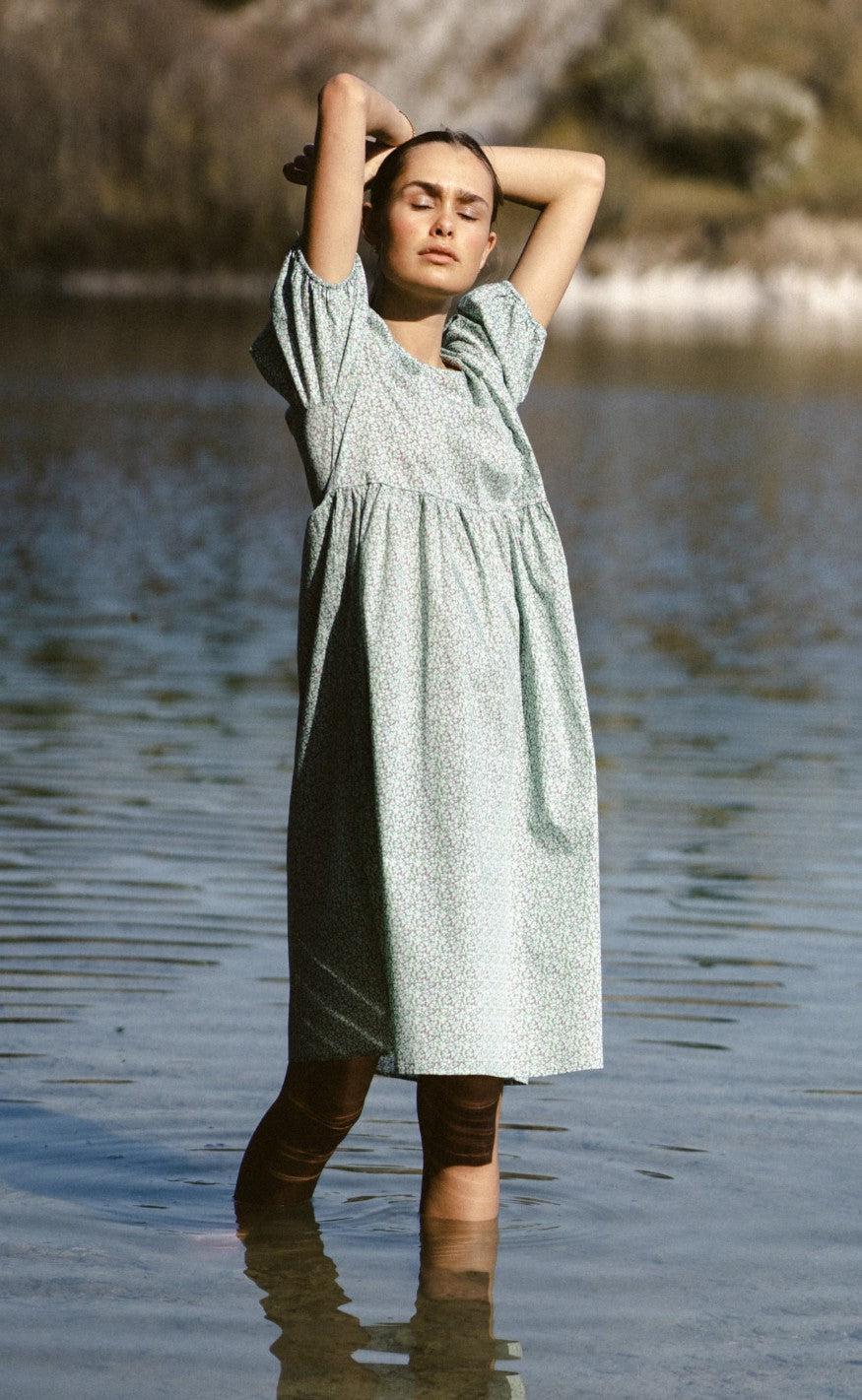 Noella Kjole - Casey - Green Flower
