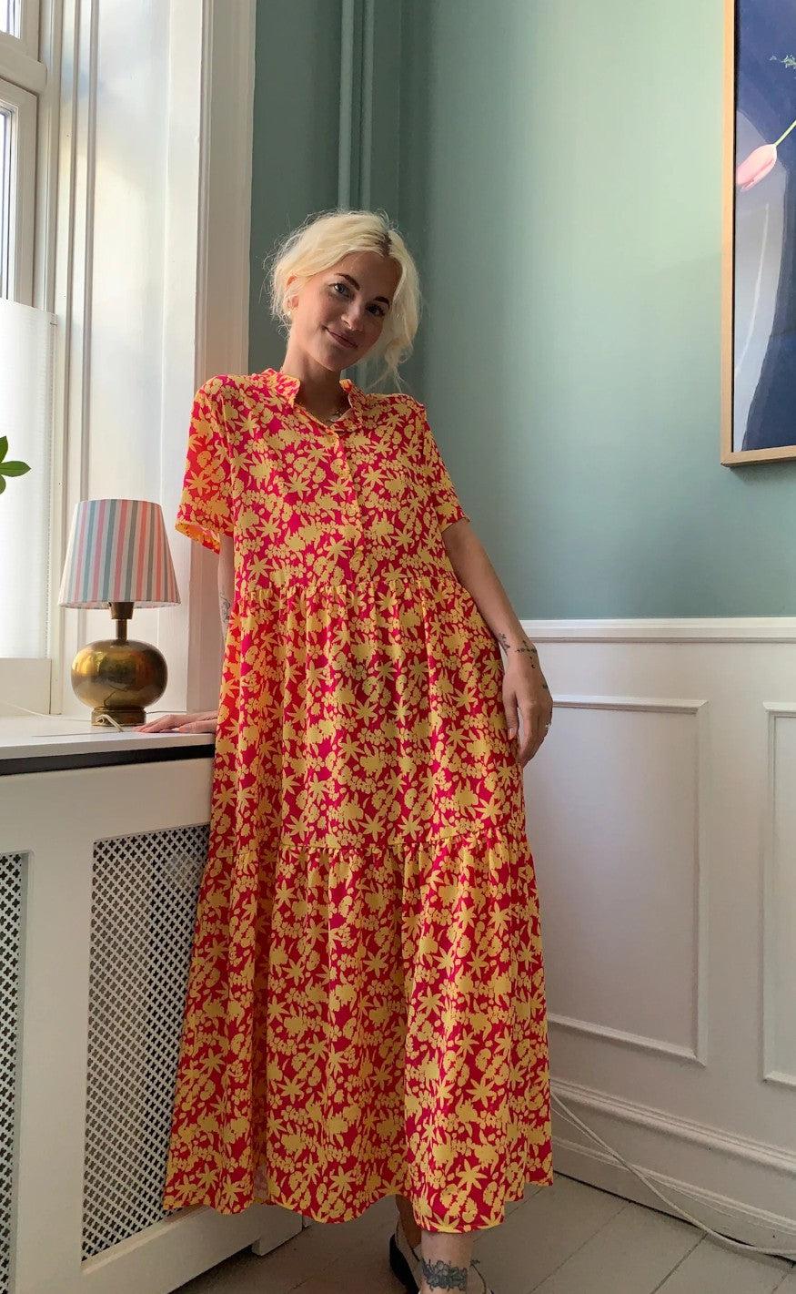 Noella Kjole - Lipe - Pink/Yellow