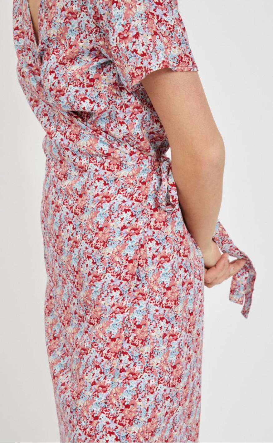 VILA Kjole - Dinti Wrap - Cloud Dancer/ Red Flower