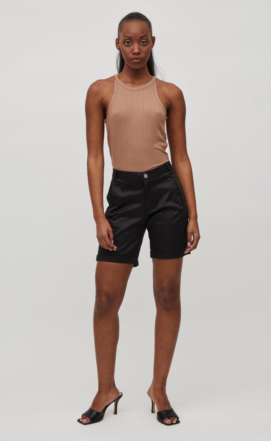 VILA Shorts - Chino - Black
