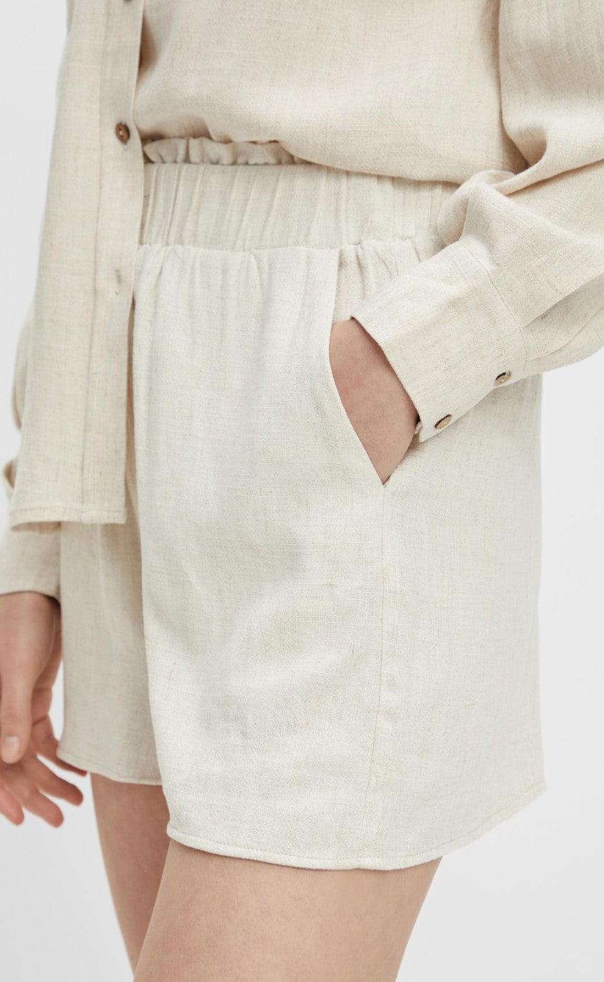 YAS Shorts - Viggi - Eggnog Melange